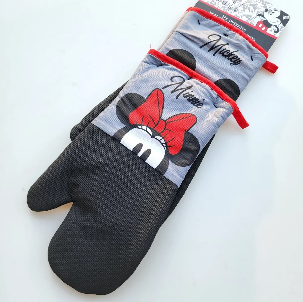 Set of 2 Disney Mickey‎ and Minnie Oven Mitts Neoprene Grip